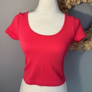 SO Women's Ribbed Scoop Neck Top Size Small